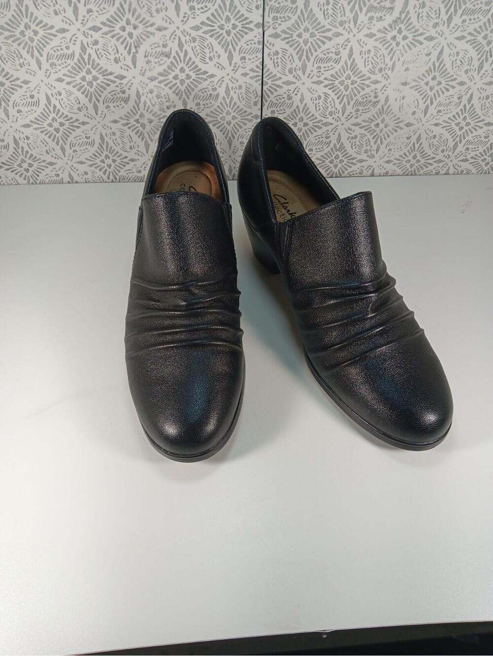 NEW Clarks Shoes Women’s 11 Emily 2 Cove Ankle Booties Black Leather BNWOB